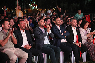 BASKETBOL'DA FİNAL MAÇI HEYECANI HASBAHÇE'DE YAŞANDI